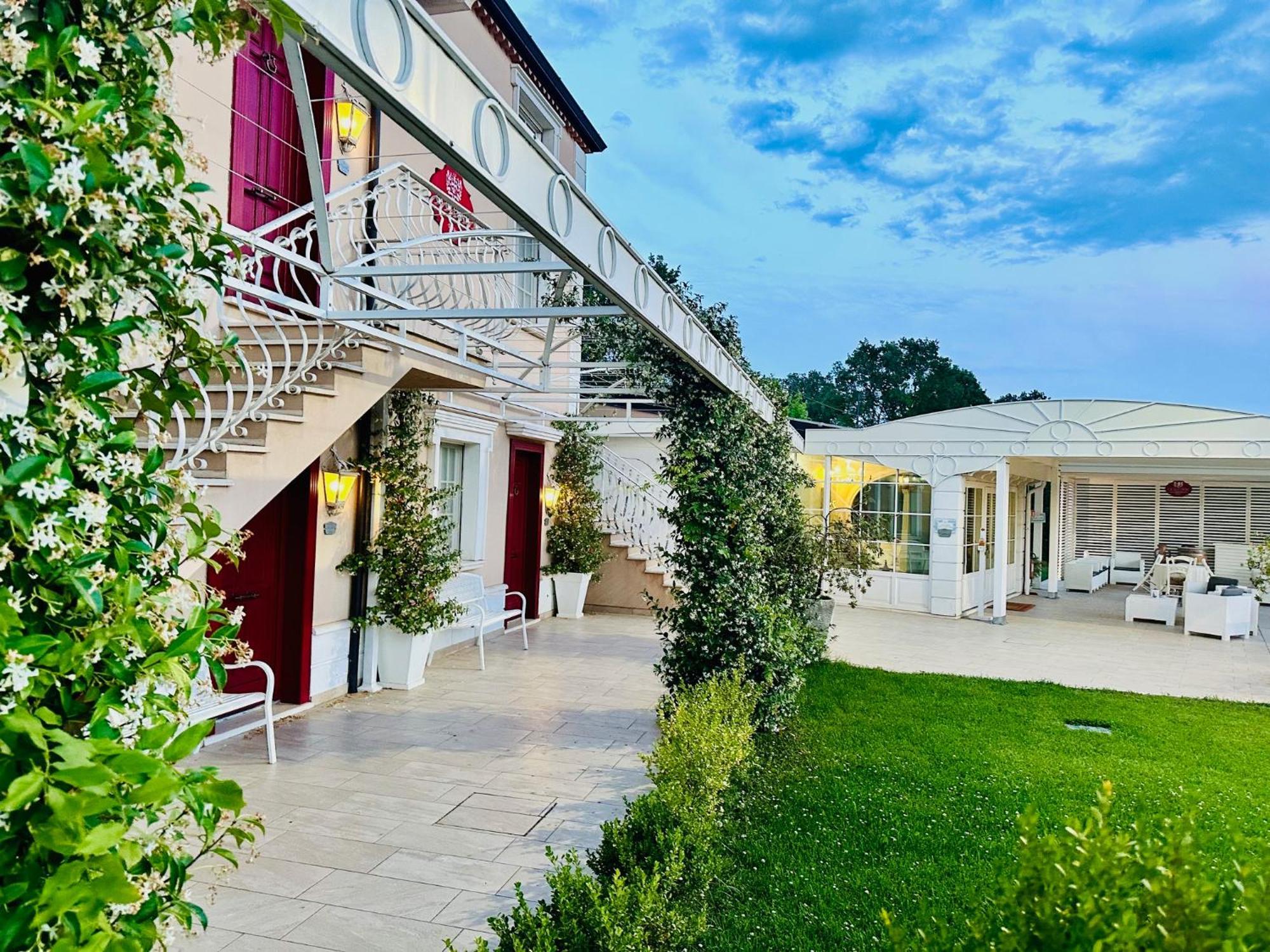 Ca' Del Conte - Maison De Charme Padula Exteriér fotografie